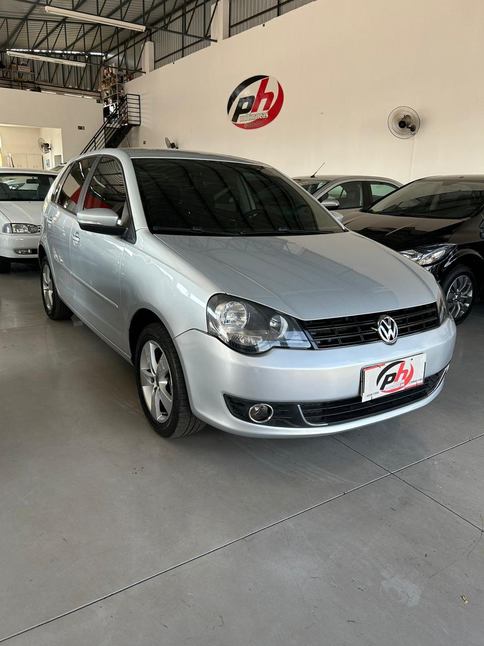 Volkswagen Polo 1.6 Prata 2013 / 2014 Manual Flex 4 Portas